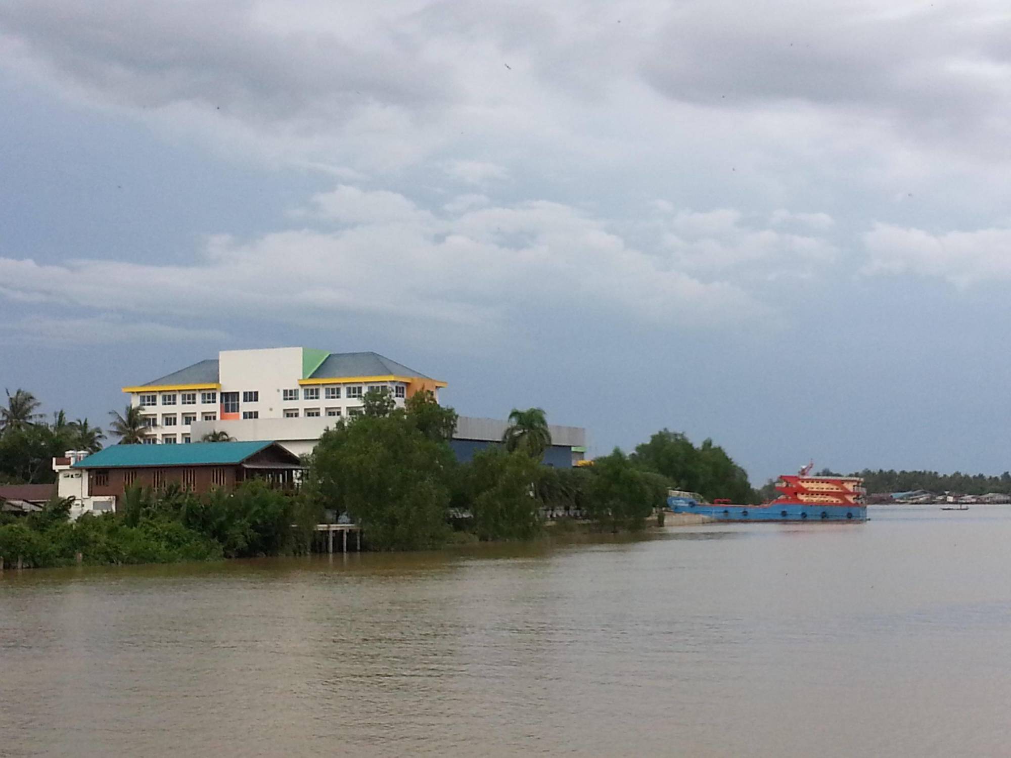 See View Riverside Surat Thani Eksteriør bilde